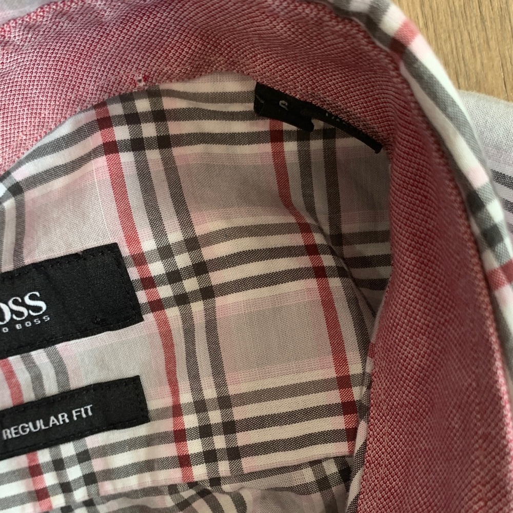 Hugo Boss Pink and White Plaid Button-Down Shirt Regular Fit Size Small - Picture 3 of 10